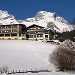 Martin Ramsau am Dachstein